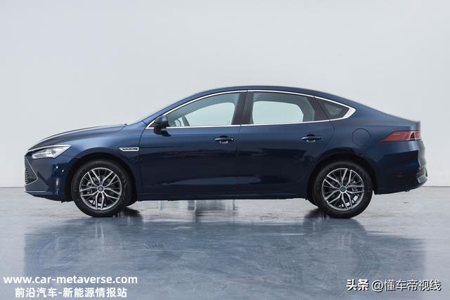 新车 | 售9.98万起 新增墨玉蓝车色 比亚迪秦PLUS DM-i 2023 冠军版上市