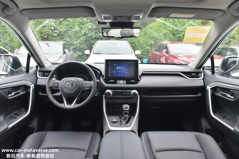 全新丰田RAV4有望2024年亮相 或标配混合动力系统