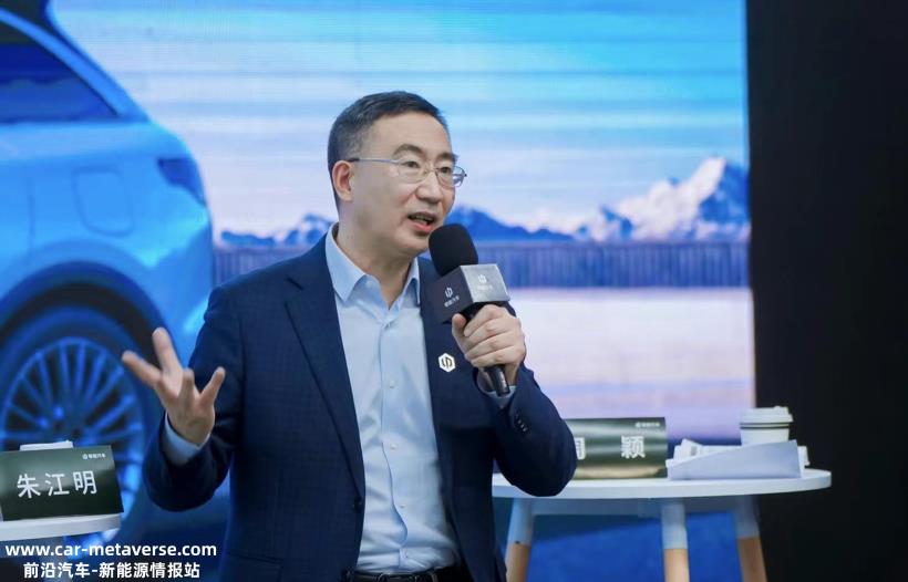 零跑双动力时代：“降维电改油”增量几何？