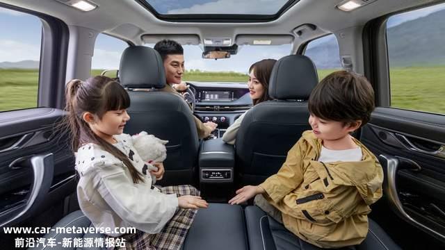 长安CS95PLUS2023最新款价格(还是17．59万的起步价)
