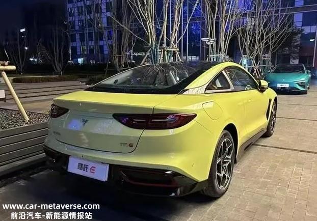 哪吒E实车现身街头  将于今年上半年内交付