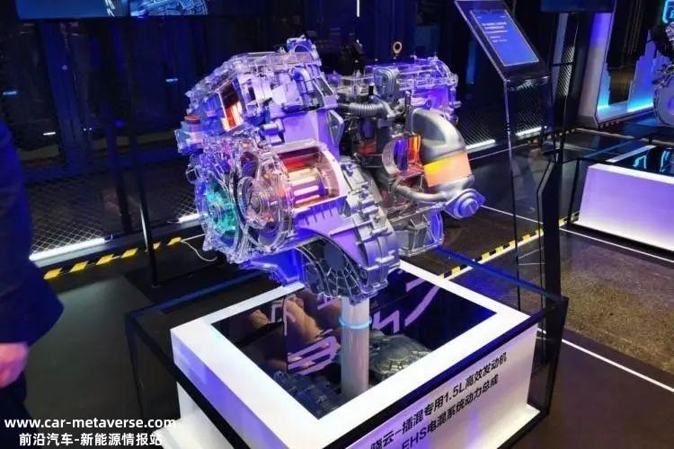 宝马530 Le:单电机P2混合动力布局