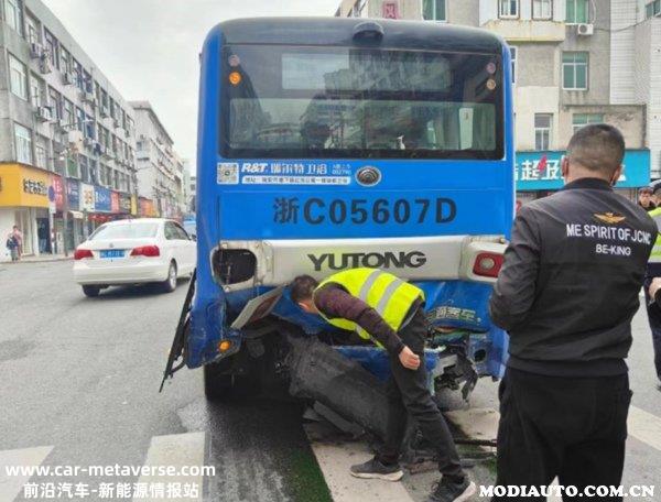 温州特斯拉“失控”追尾公交车，温州特斯拉Model 3失控官方回应