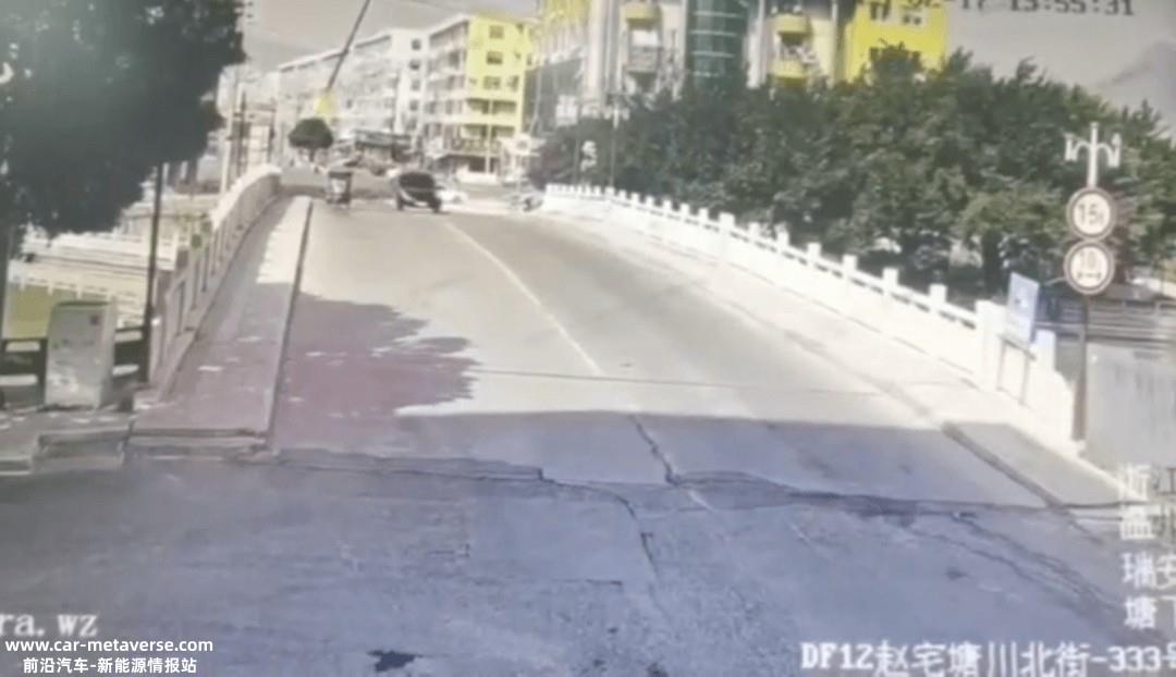 两天两起！特斯拉轿车接连发生严重事故