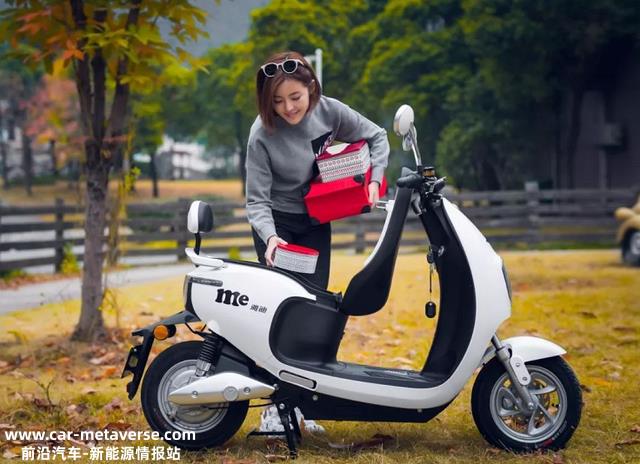 买电动车的时候，选“锂电池”好还是“铅酸电池”好？哪类更划算