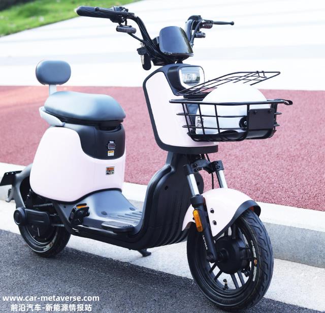 买电动车的时候，选“锂电池”好还是“铅酸电池”好？哪类更划算