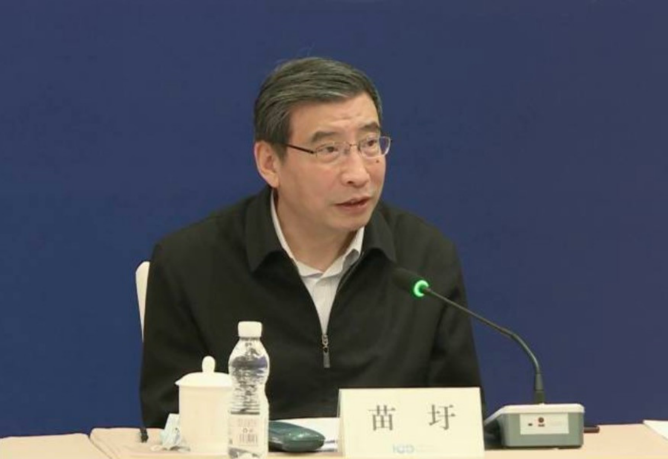 苗圩：我国新能源车不存在产能过剩 今年估计达900万辆