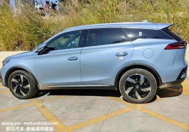 2023唐DM-i量产，比亚迪“王牌SUV”再次出击，“冰川蓝”真帅气