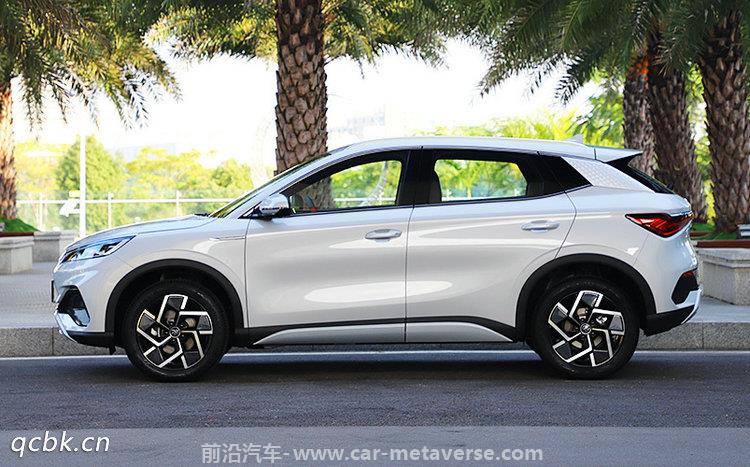 比亚迪元plus新能源2022款价格图片