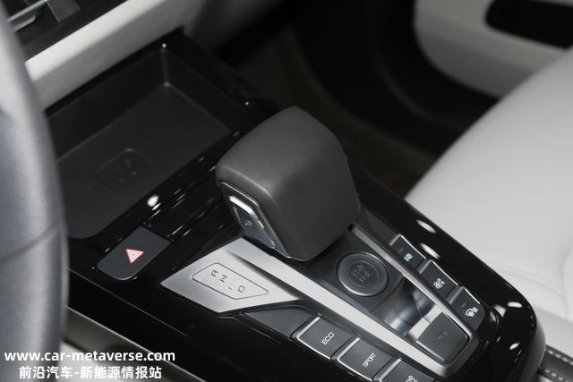 续航401km带快充，比亚迪低价代步SUV，省心又省钱，带你看元Pro