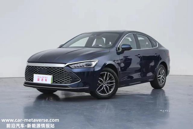 10万元左右买家用轿车，选比亚迪秦PLUS DM-i还是长安逸达？