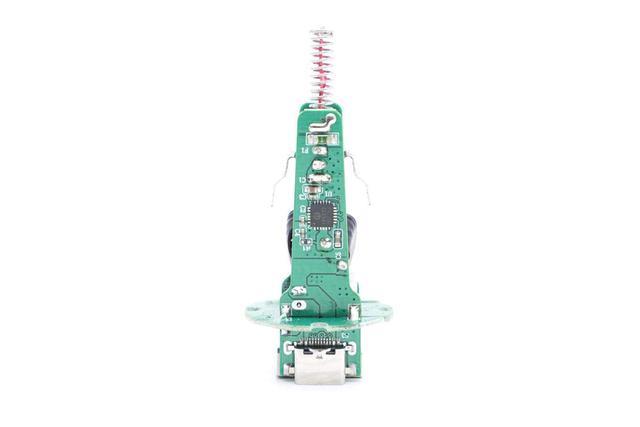 双USB-C口和70W大功率，机乐堂新款数显车充拆解