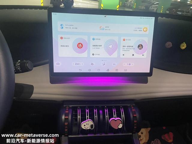元PLUS用车体验：空间大，内饰造型特别，用车本钱太香了！