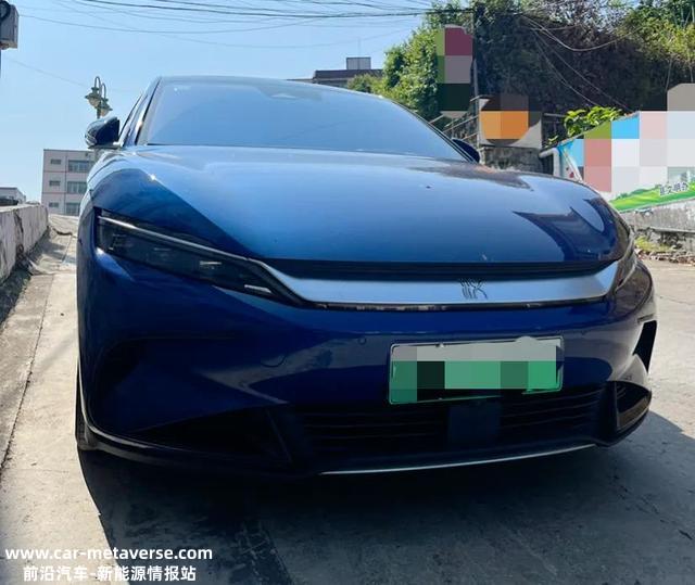 花了30 多万买比亚迪汉 EV 到底值不值，欠好说很值，可是一定不后悔