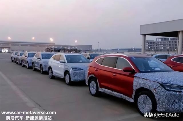 疑似比亚迪宋PLUS·2023款谍照曝光，车头设计类似海豹