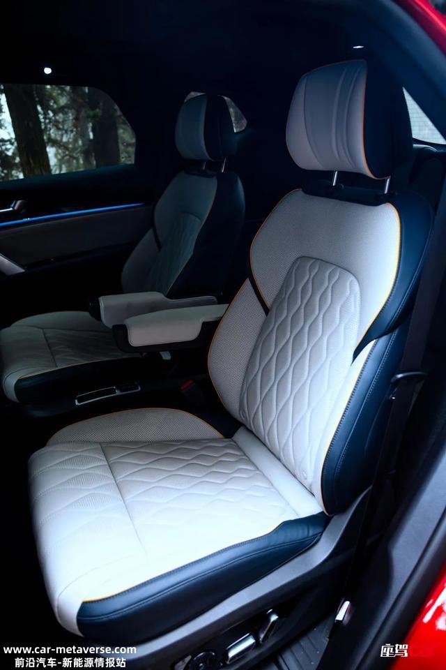 “六边形战士”——比亚迪唐DM-P | CAR REVIEWS