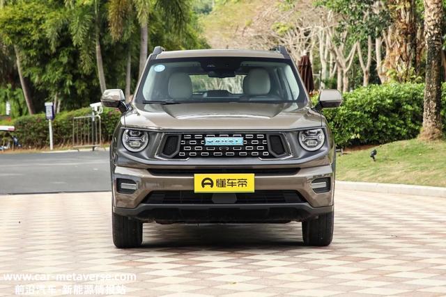 “顶流”的对决！比亚迪唐DM-i对照哈弗二代大狗PHEV，谁更强？