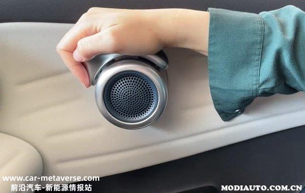 [比亚迪车门打不开怎么办]比亚迪车门把手圆的怎么开门？比亚迪怎么开车门方法