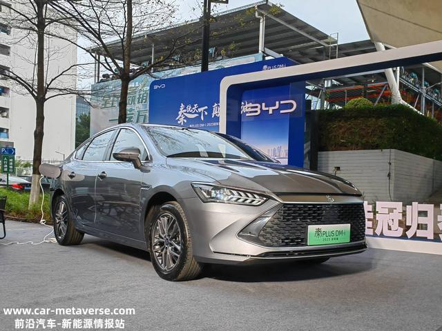 同样不到10万，长安逸达/比亚迪秦PLUS冠军版怎么选？