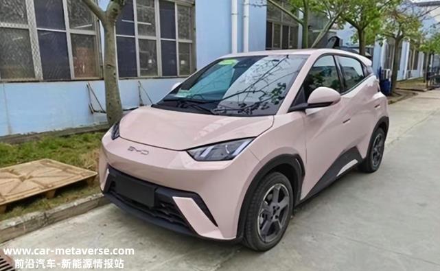 022年,比亚迪海豚累计销量超过20万只,相当于销量排行榜'