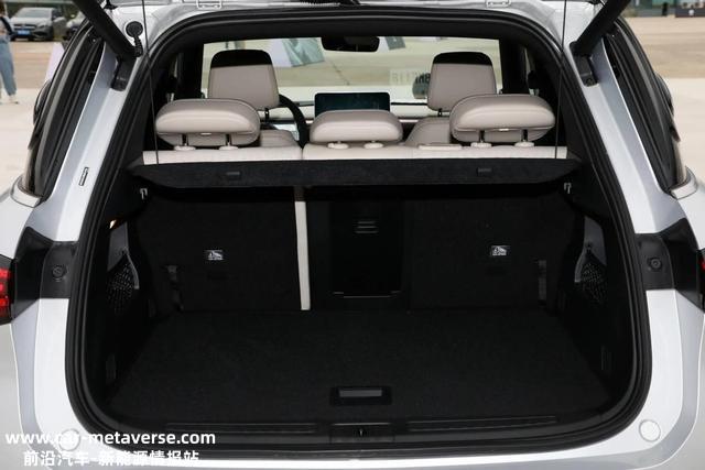 17万左右买纯电SUV！比亚迪元PLUS对照smart精灵#1，选谁更值？