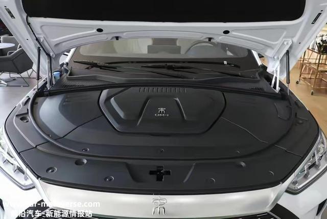 解析宋PLUS DM-i 110KM入门版：油耗低至0.9L，售价16.78万，值吗？