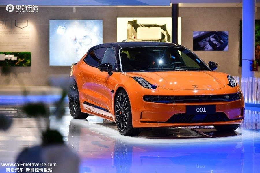 023上海车展：极氪携全系车型豪华亮相