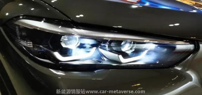 大灯里面有雾气是正常的吗