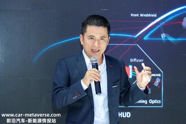 以技术和本钱“超车”，锐思华创上海车展创新产物诠释AR-HUD终极译法