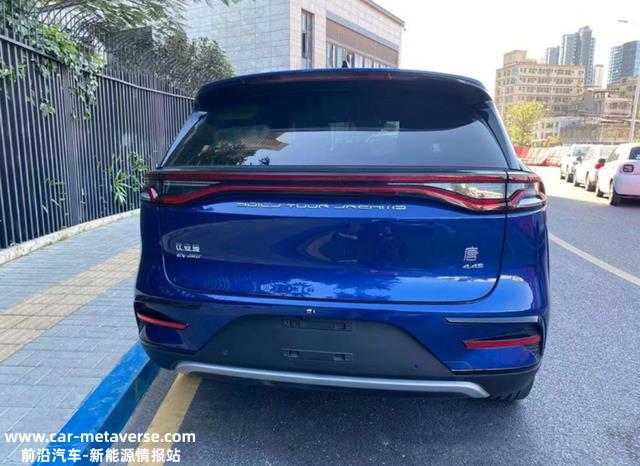 新款比亚迪唐实车曝光，换装新前脸，增加6座版，续航可达730km
