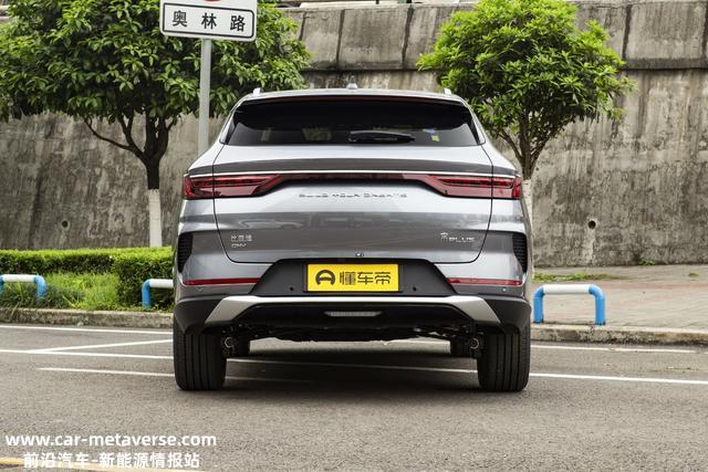 新车 | 新款比亚迪宋PLUS DM-i实车曝光，海豹同款前脸，或年中上市
