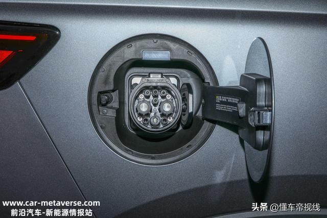 新车 | 新款比亚迪宋PLUS DM-i实车曝光，海豹同款前脸，或年中上市