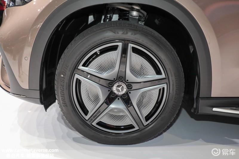 北京奔驰EQE SUV或将于5月27日上市 定位中大型纯电SUV