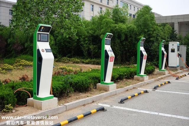 充电桩：新能源汽车高增长赛道，龙头全梳理