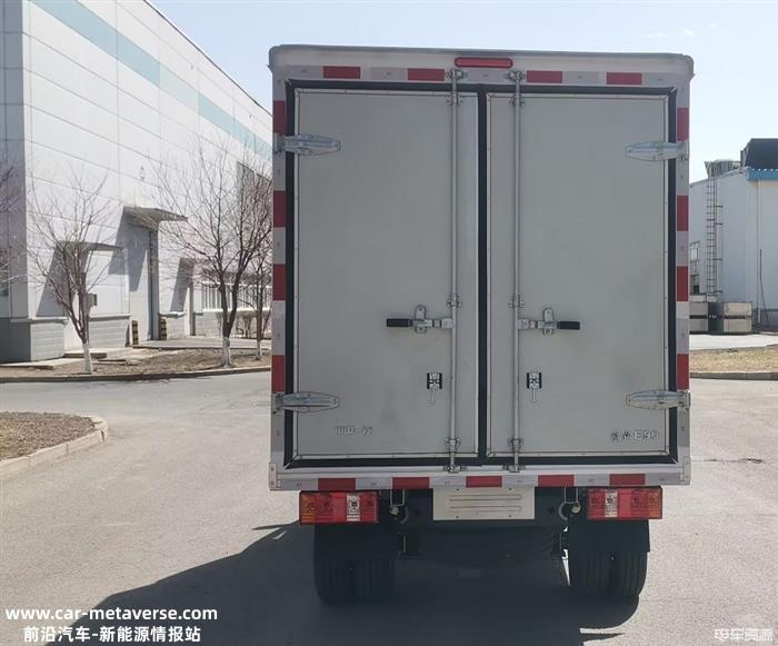 上汽大通科幻造型中面 福田推出氢燃料小车｜371批新车速递
