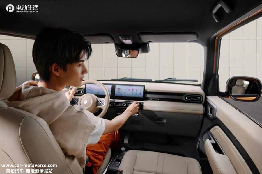 宝骏悦也潮玩纯电SUV上市 售7.98万起/入门即旗舰