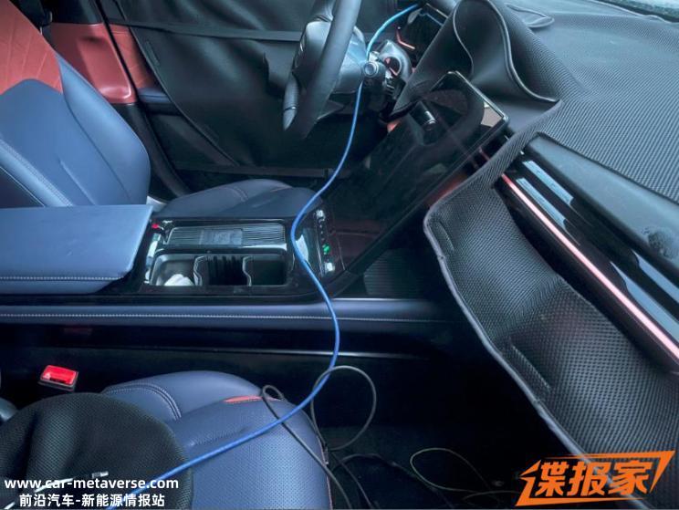 主打家用？银河L6内饰谍照首次曝光