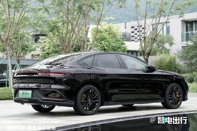 比亚迪官宣：新汉DM三天后上市！搭云辇系统，配置满足？