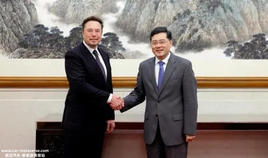 三年多后,马斯克再次来上海超级工厂