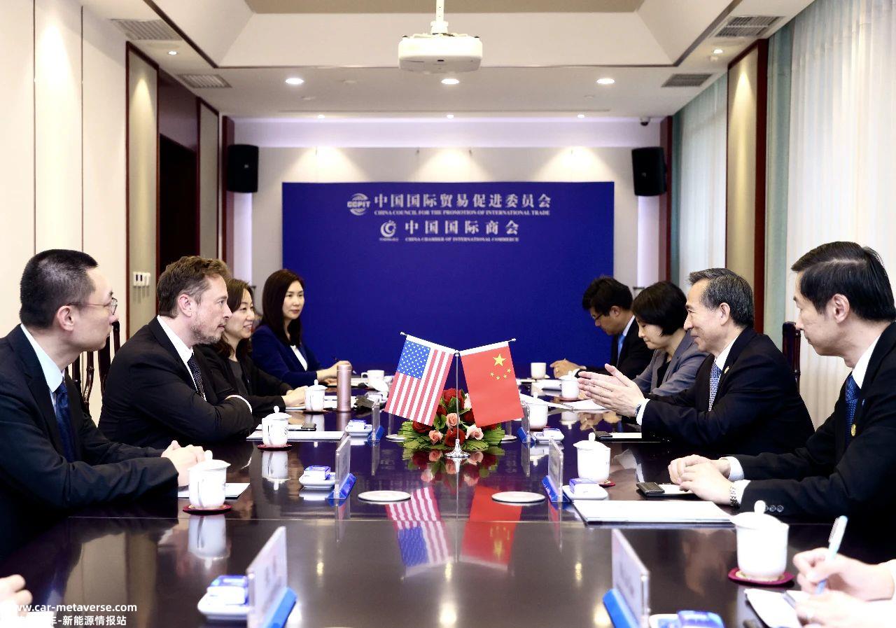 中国贸促会会长会见马斯克