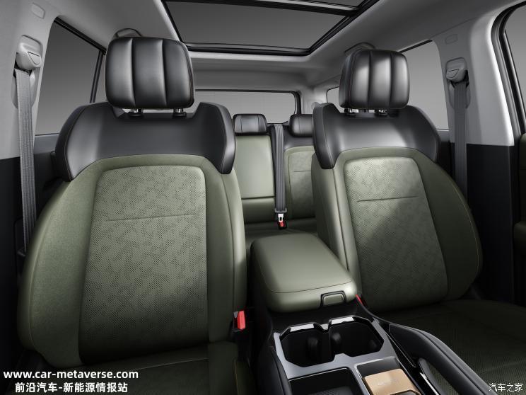 或15万起/10月量产 iCAR 03内饰官图