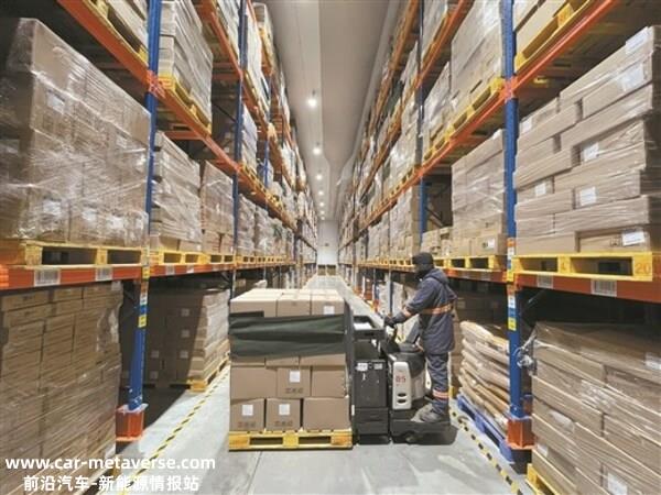 万纬南宁新中冷链园区助力东盟水果"抢鲜"上市