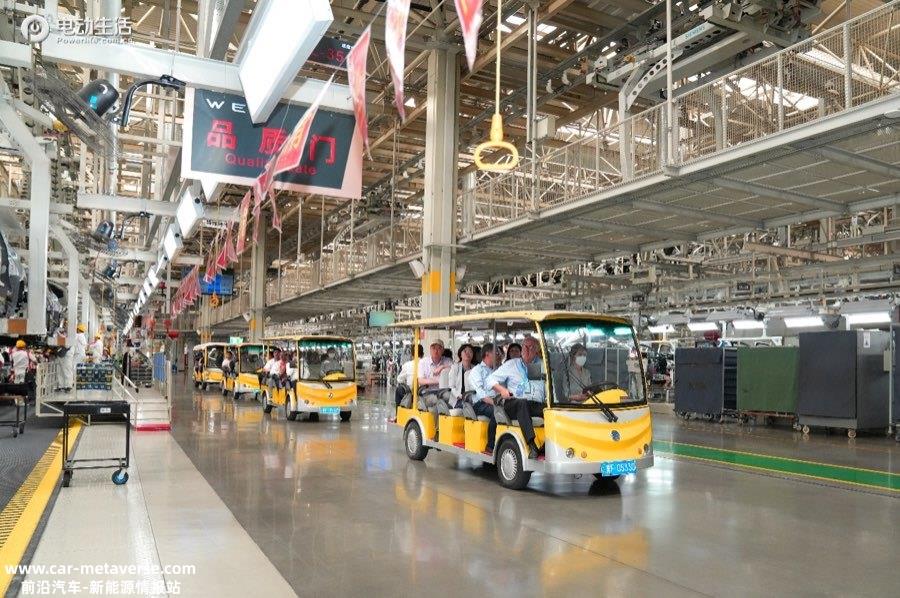 点赞中国智造！ 20多国驻华使节参访长城汽车