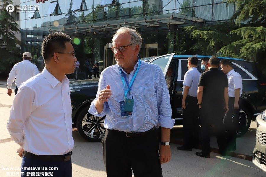 点赞中国智造！ 20多国驻华使节参访长城汽车