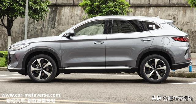 新车 | 内外调剂 新款比亚迪宋PLUS DM-i最新实车曝光 现款15.48万起