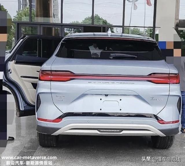 新车 | 内外调剂 新款比亚迪宋PLUS DM-i最新实车曝光 现款15.48万起