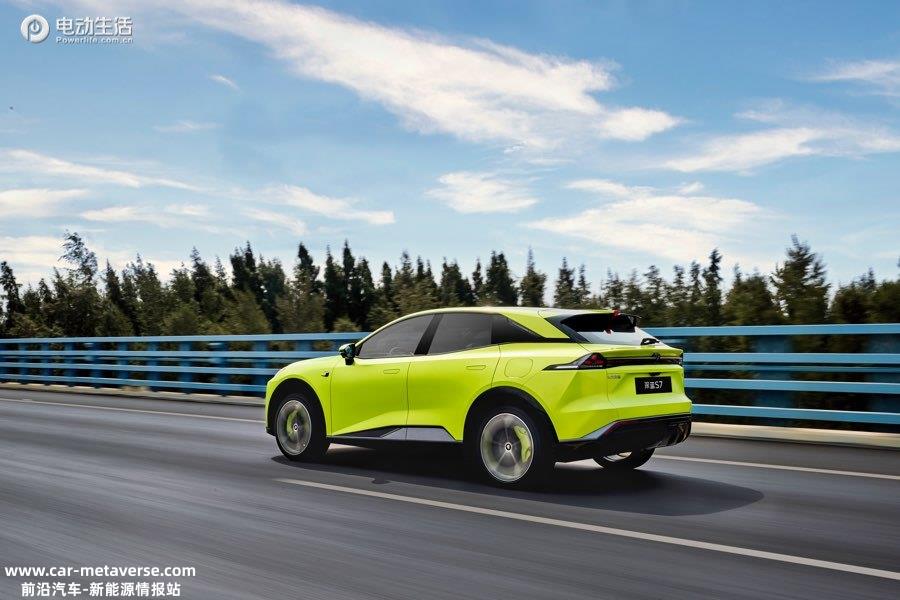 深蓝S7数据优势突显！是一款全面家用中型SUV