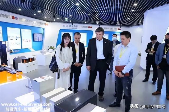 诺奖得主“入职”超威团体，高性能新材料研发有望提速