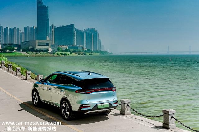 百千米亏电油耗只有3.3L？试驾唐DM-i冠军版，没想到还能再卷