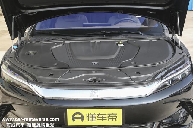到店实测比亚迪汉EV，7.9秒破百，纯电续航506KM,售价20.98万